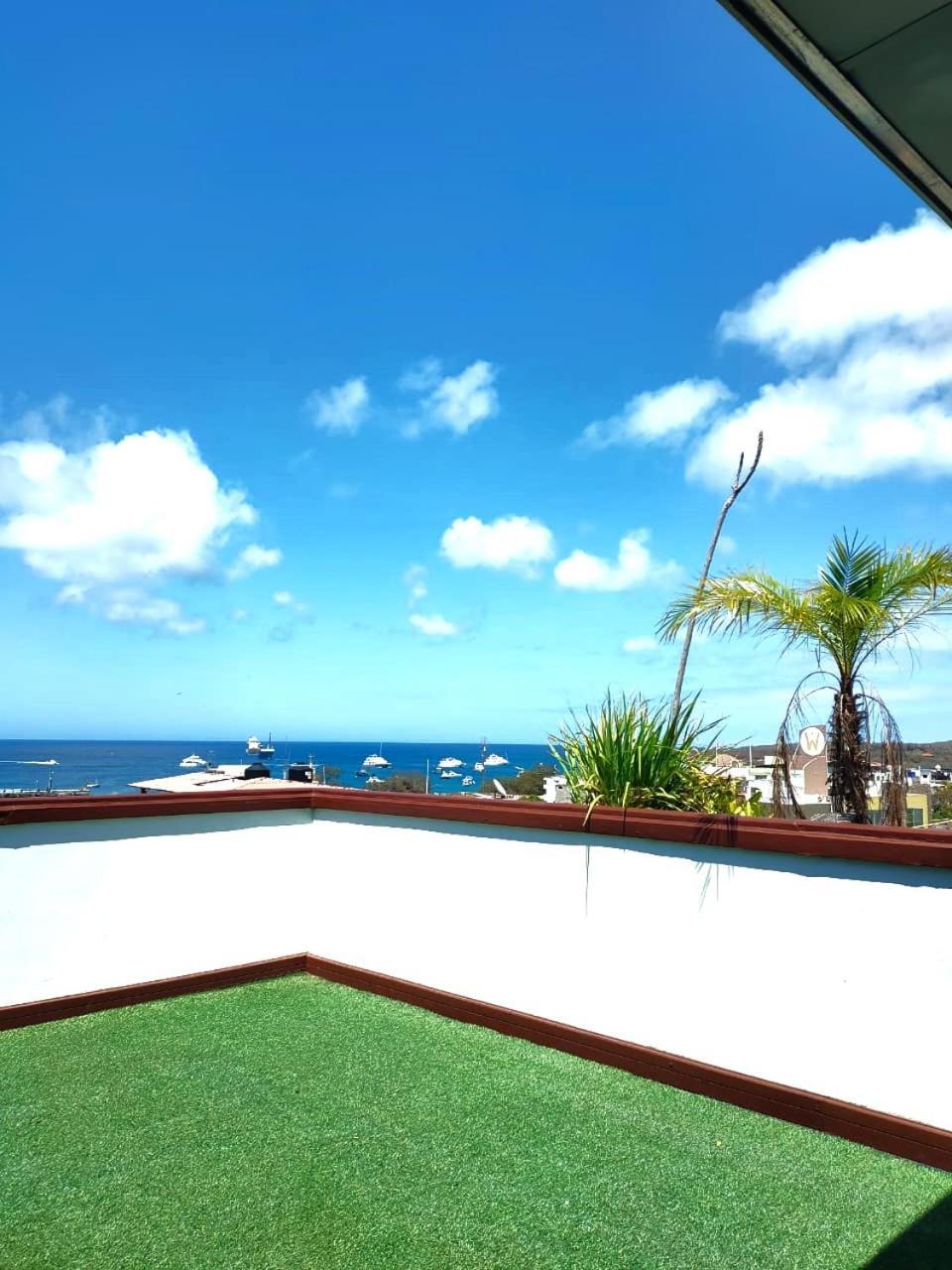 Hotel Los Algarrobos Puerto Baquerizo Moreno Eksteriør bilde