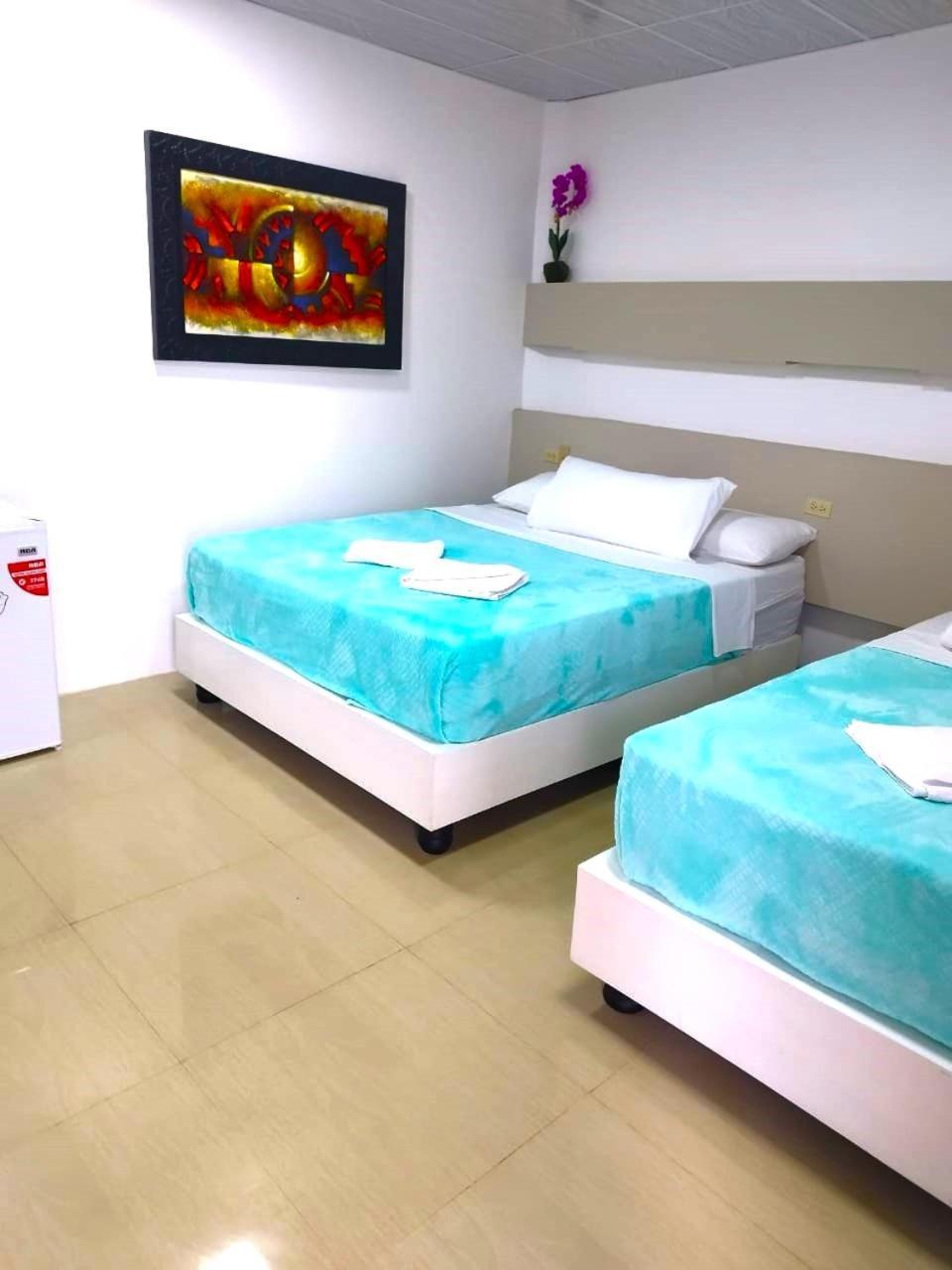Hotel Los Algarrobos Puerto Baquerizo Moreno Eksteriør bilde