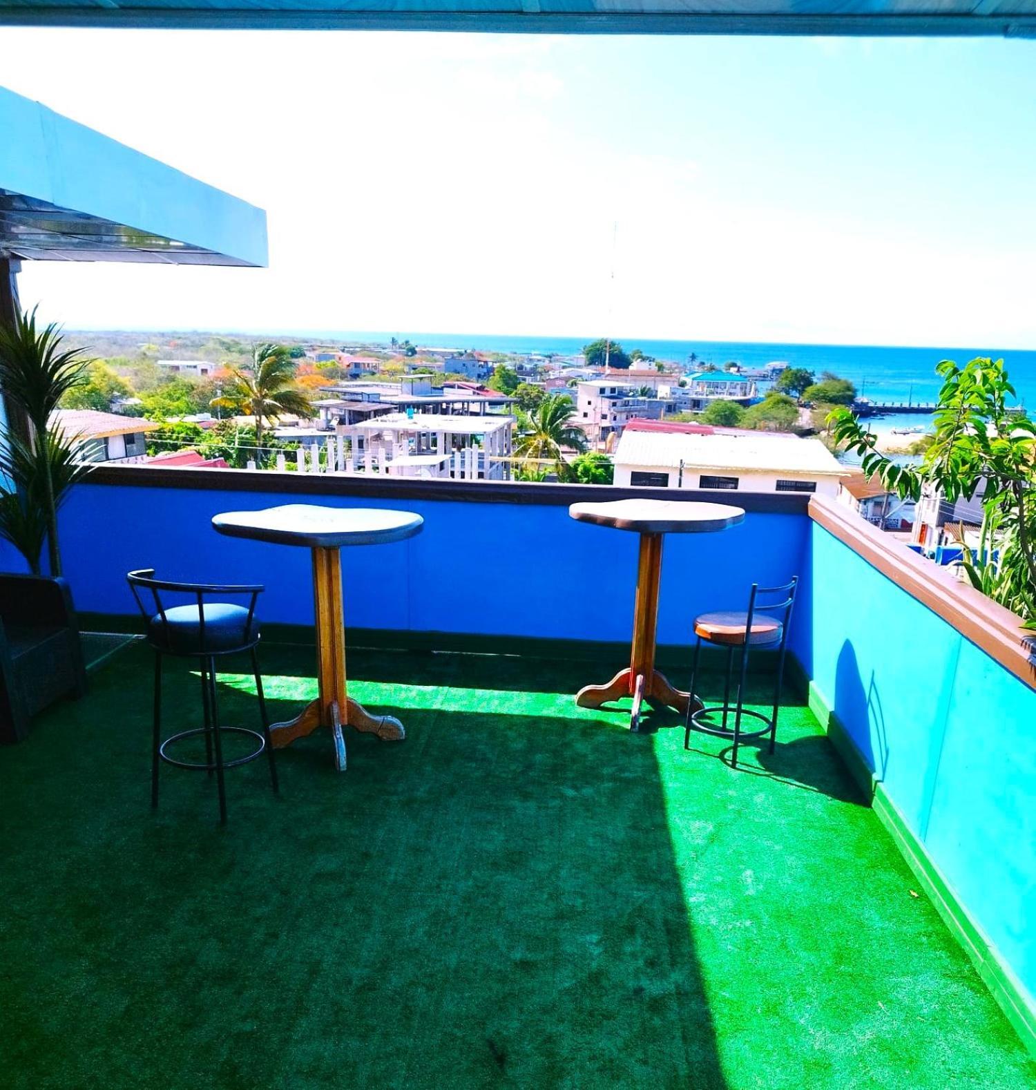 Hotel Los Algarrobos Puerto Baquerizo Moreno Eksteriør bilde
