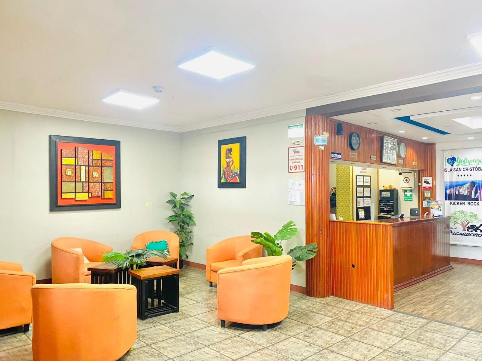 Hotel Los Algarrobos Puerto Baquerizo Moreno Eksteriør bilde