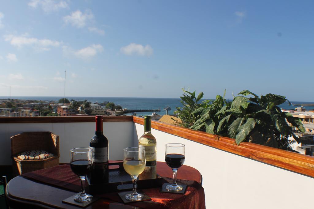 Hotel Los Algarrobos Puerto Baquerizo Moreno Eksteriør bilde