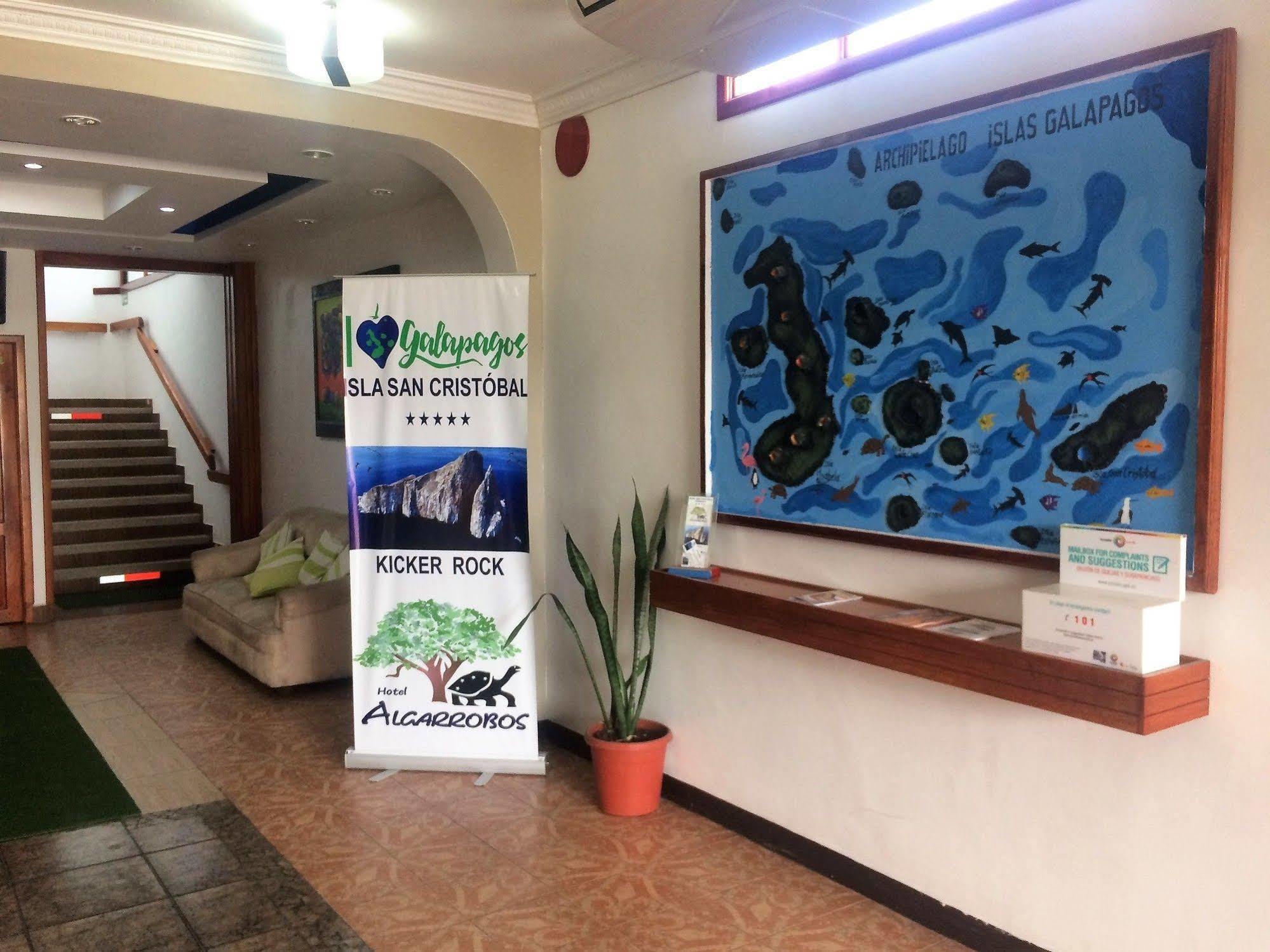 Hotel Los Algarrobos Puerto Baquerizo Moreno Eksteriør bilde